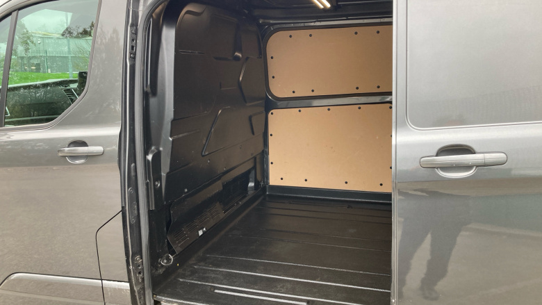 Ford Transit Custom 340 L1 Diesel Fwd 2.0 EcoBlue 170ps Low Roof Limited Van Auto